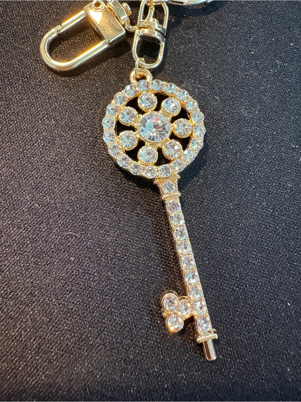 Gold Crystal Key Charm Keychain - Picture 2 of 2